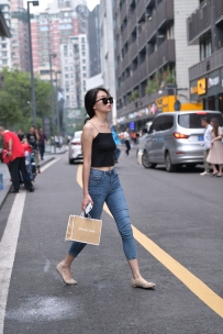 【精选街拍】Vol.2865 随性牛仔裤搭配 [58P-1.28GB]