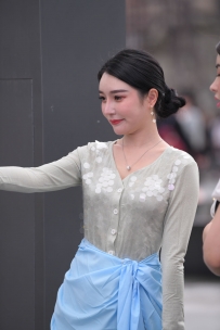 【精选街拍】Vol.2603 大气美丽 [38P-855MB]