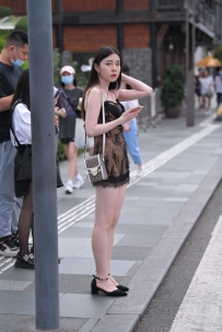 【精选街拍】Vol.2874 黑色吊带裙 [152P+1V-4.67GB]