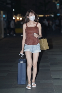 【精选街拍】Vol.2787 清凉吊带短裤 [69P-894MB]